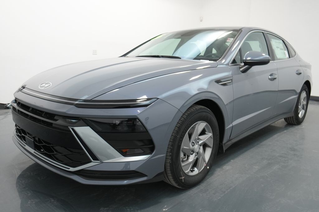 New 2026 Hyundai Sonata SE Sedan