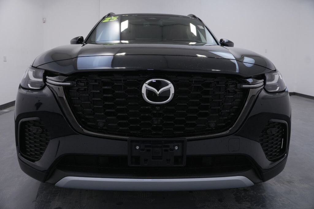 New 2025 Mazda CX-70 Phev Premium Plus SUV
