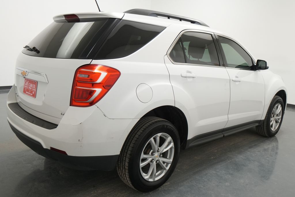 2017 Chevrolet Equinox LT - Photo 9