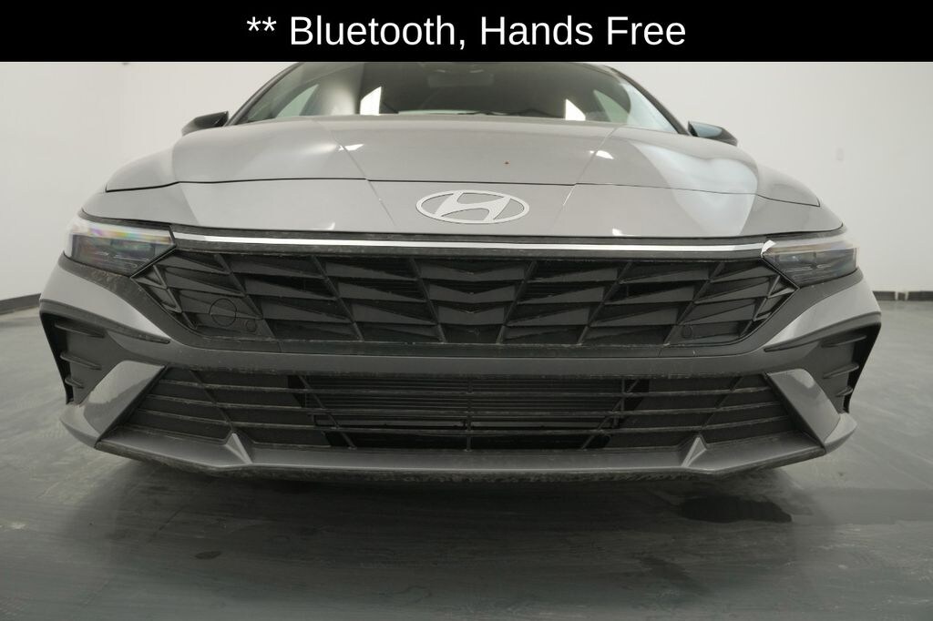 Used 2025 Hyundai Elantra SEL Sport Sedan