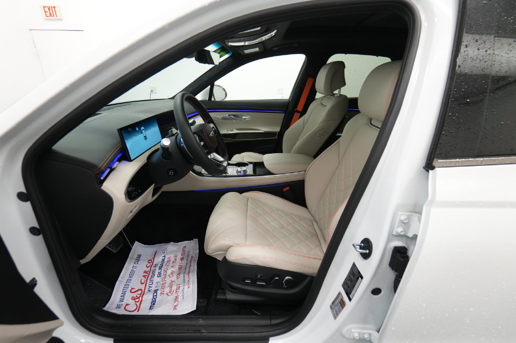 2026 GENESIS GV70 Sport Prestige - Photo 13