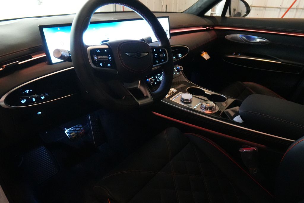 2026 GENESIS GV70 Sport Prestige - Photo 13