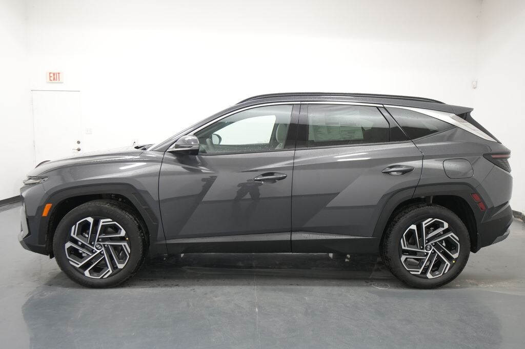 New 2026 Hyundai Tucson Hybrid SUV