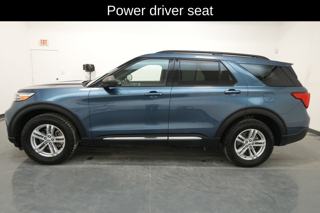 2020 Ford Explorer XLT photo 4