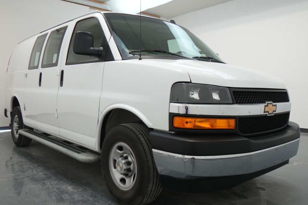 2024 Chevrolet Express Cargo Work Van's photo