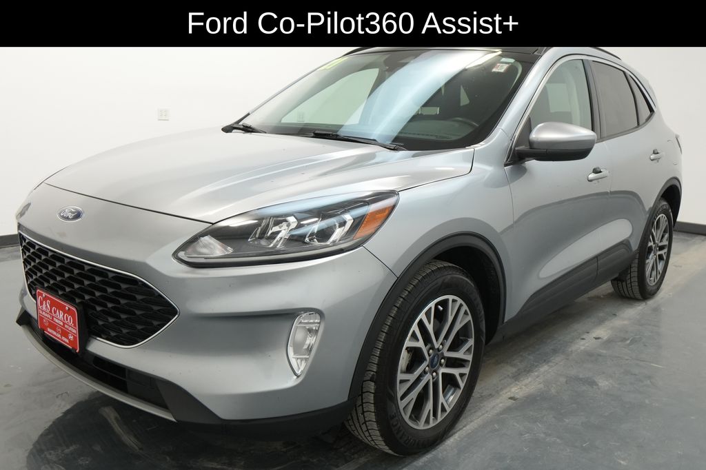 2021 Ford Escape SEL photo 3