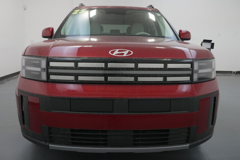 2025 Hyundai Santa Fe SEL photo 2