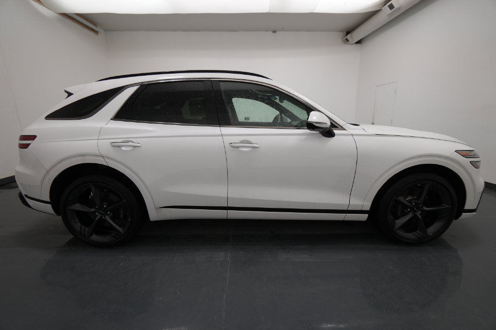 2026 GENESIS GV70 Sport Prestige - Photo 8