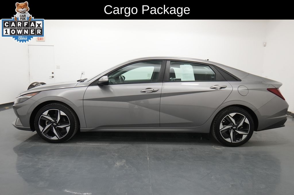 Used 2023 Hyundai Elantra SEL Sedan