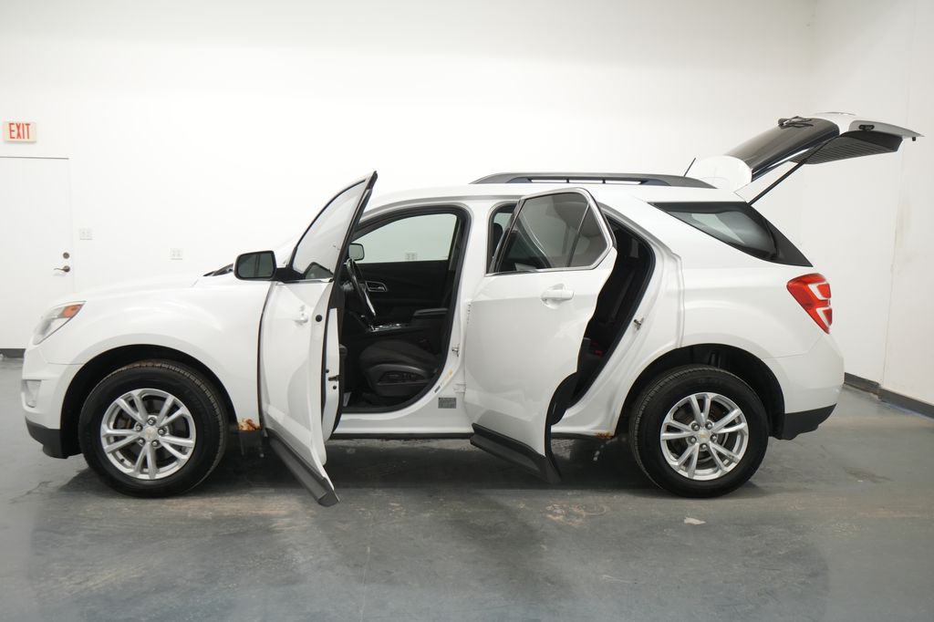 2017 Chevrolet Equinox LT - Photo 25