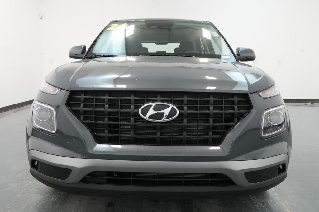 New 2026 Hyundai Venue SE SUV