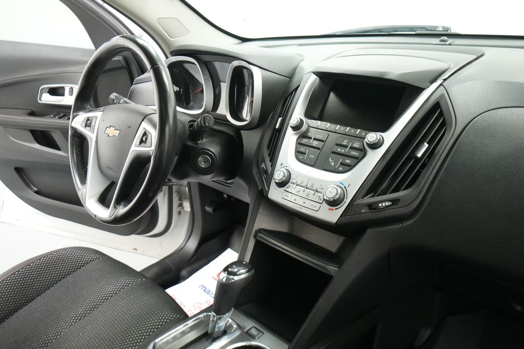2017 Chevrolet Equinox LT - Photo 27