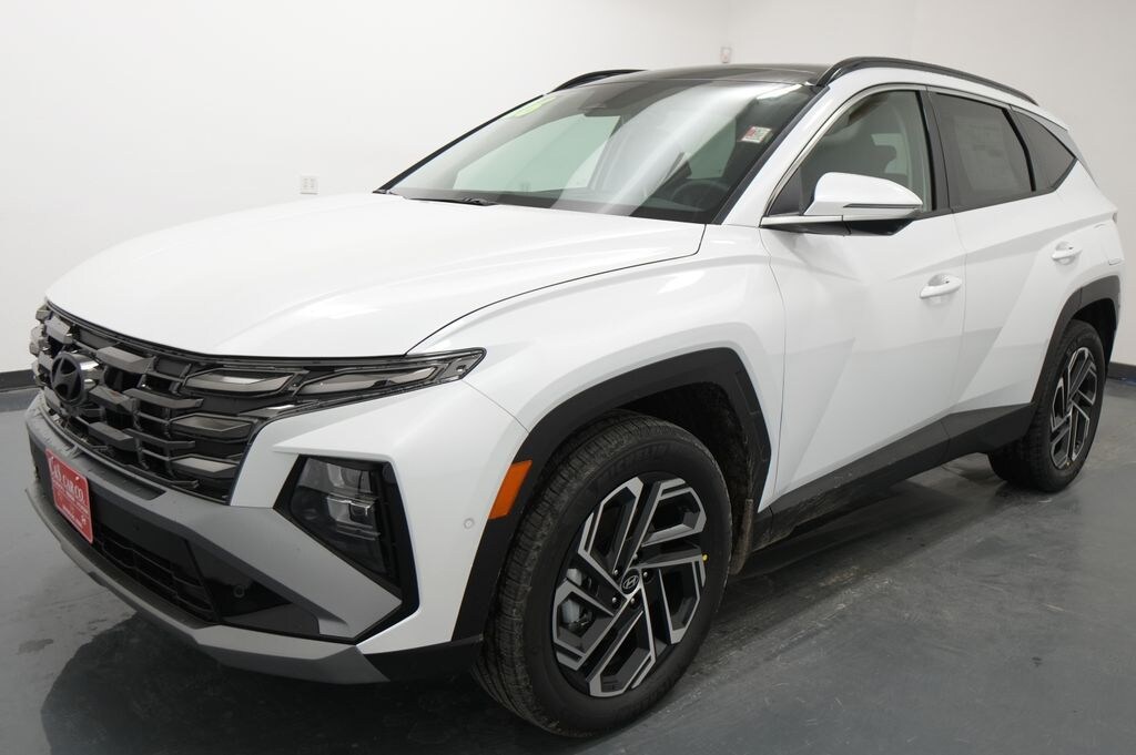 New 2026 Hyundai Tucson Hybrid SUV