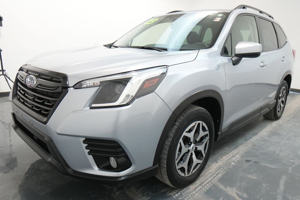 Used 2023 Subaru Forester Premium SUV