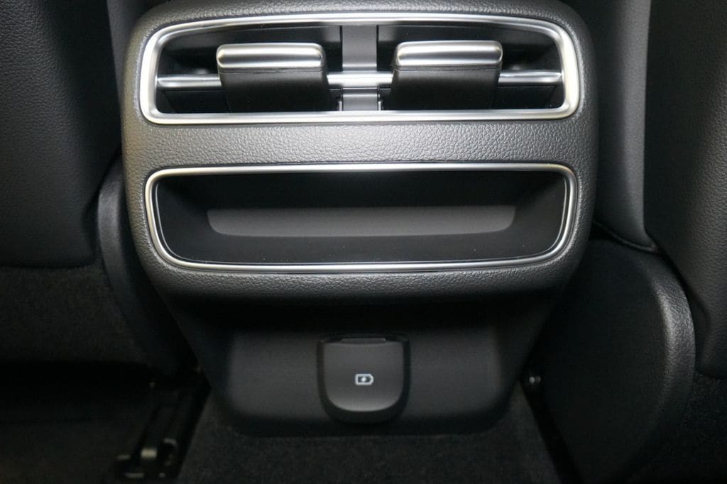 2026 GENESIS GV70 Standard - Photo 24
