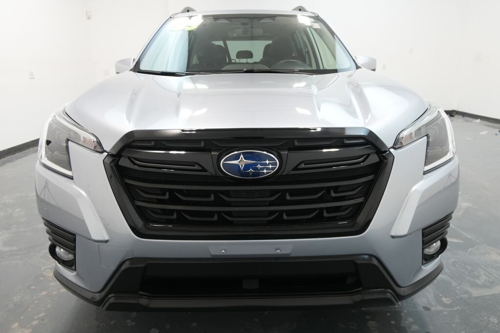 Used 2023 Subaru Forester Premium SUV