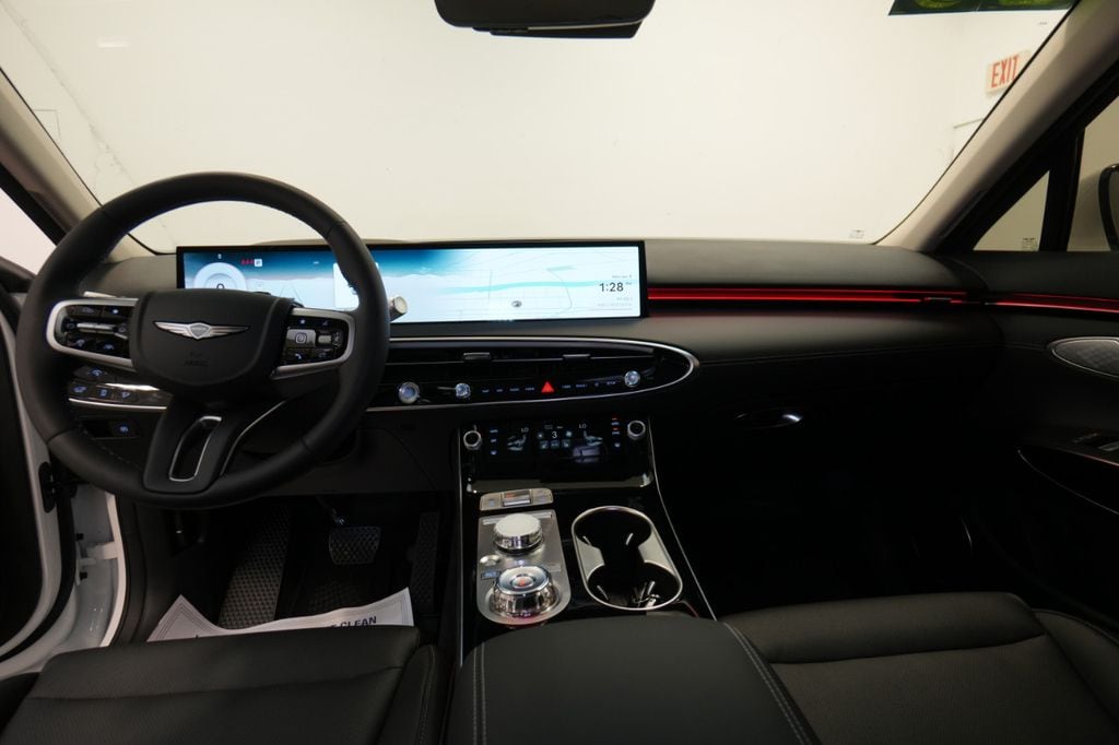 2026 GENESIS GV70 Standard - Photo 38