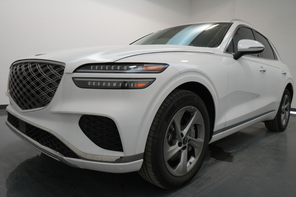 2026 GENESIS GV70 Standard - Photo 14