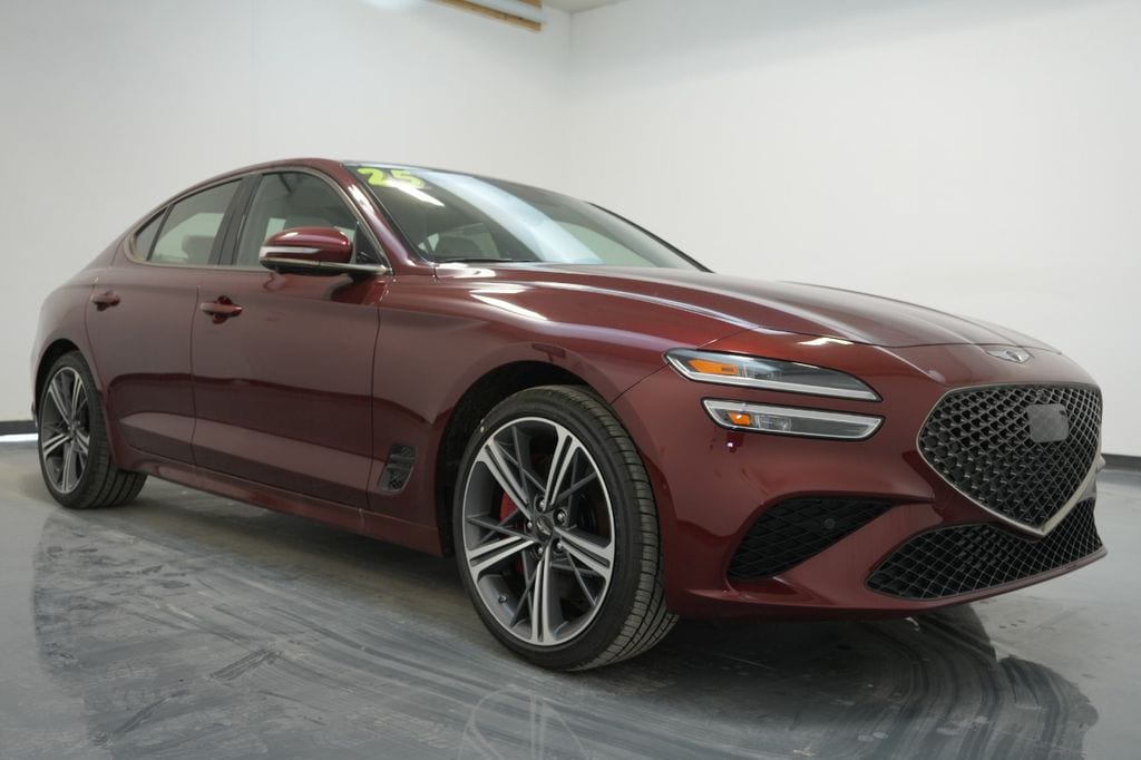 2025 GENESIS G70 Sport Advanced's photo