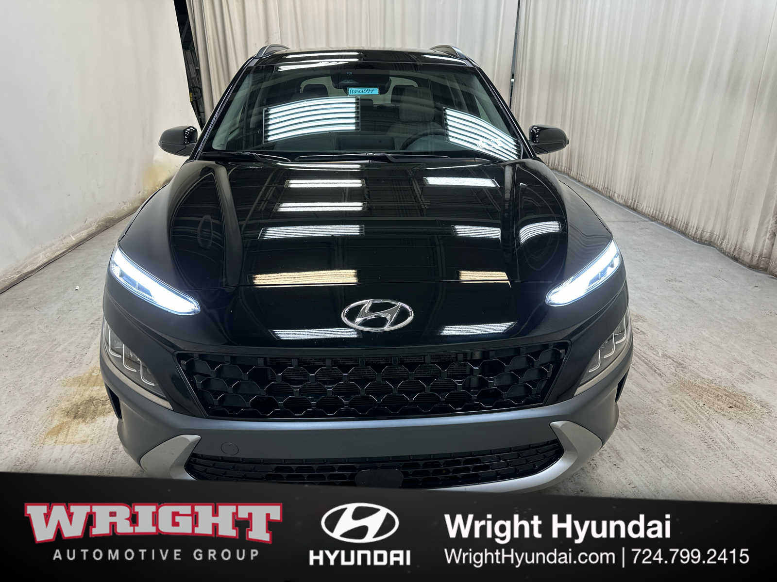 2022 Hyundai Kona Limited photo 2