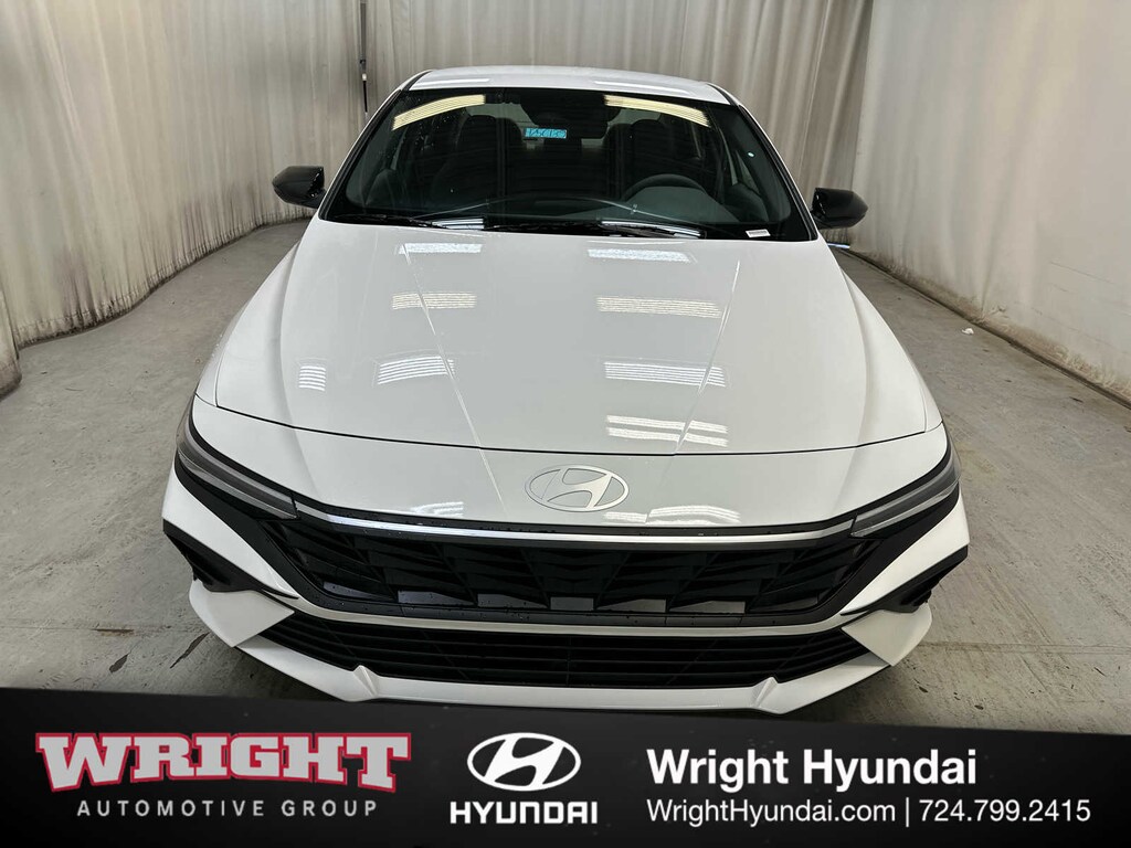 New 2025 Hyundai Elantra SEL Sport Sedan