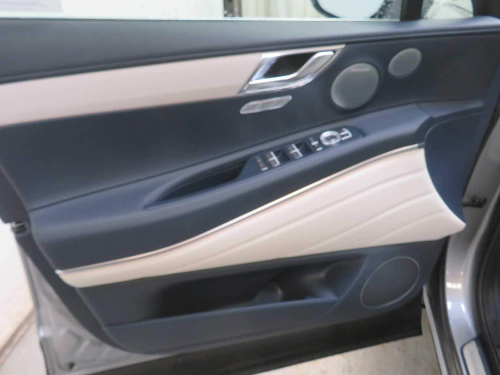 2026 GENESIS GV80 Prestige - Photo 10