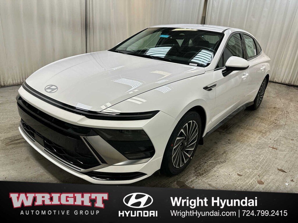 New 2025 Hyundai Sonata Hybrid SEL Sedan