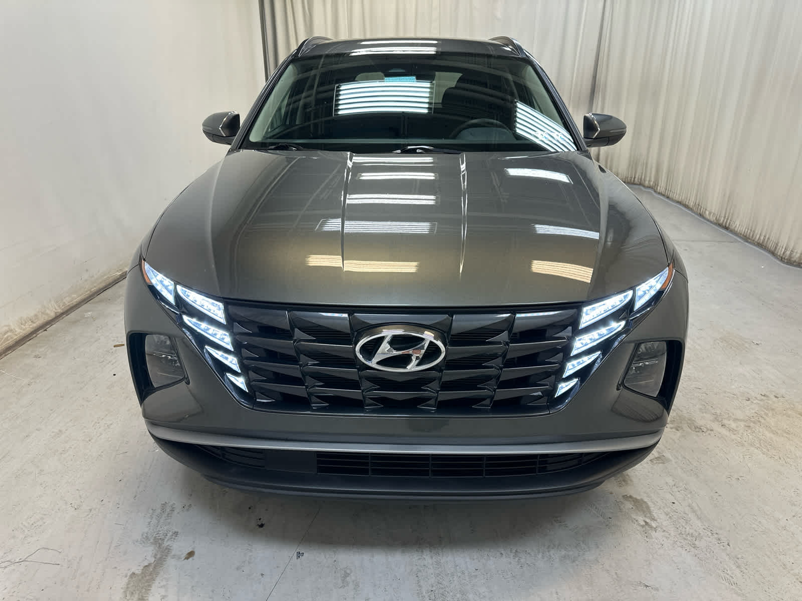 2023 Hyundai Tucson SEL photo 2
