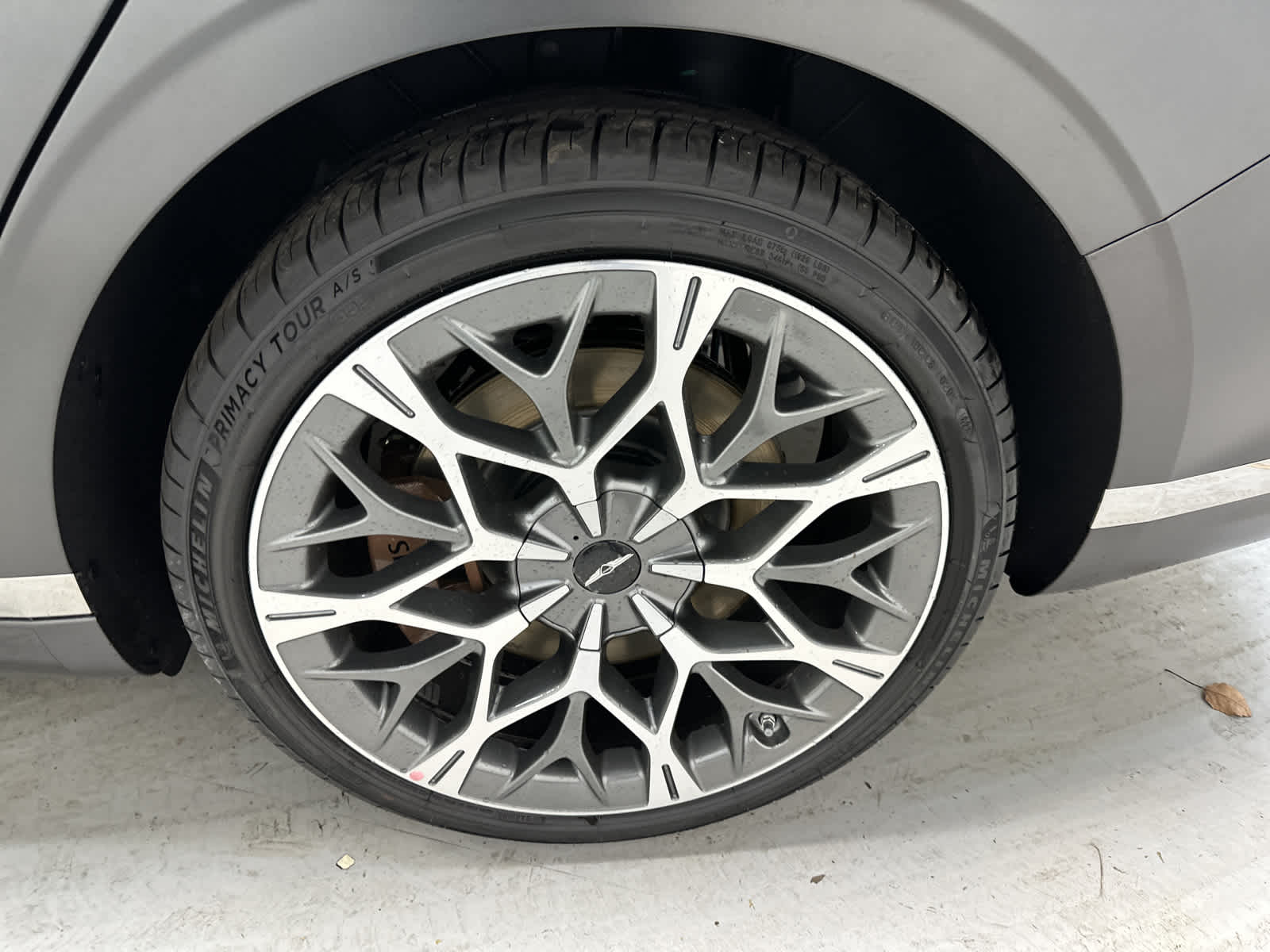 2024 GENESIS G90 Base - Photo 8