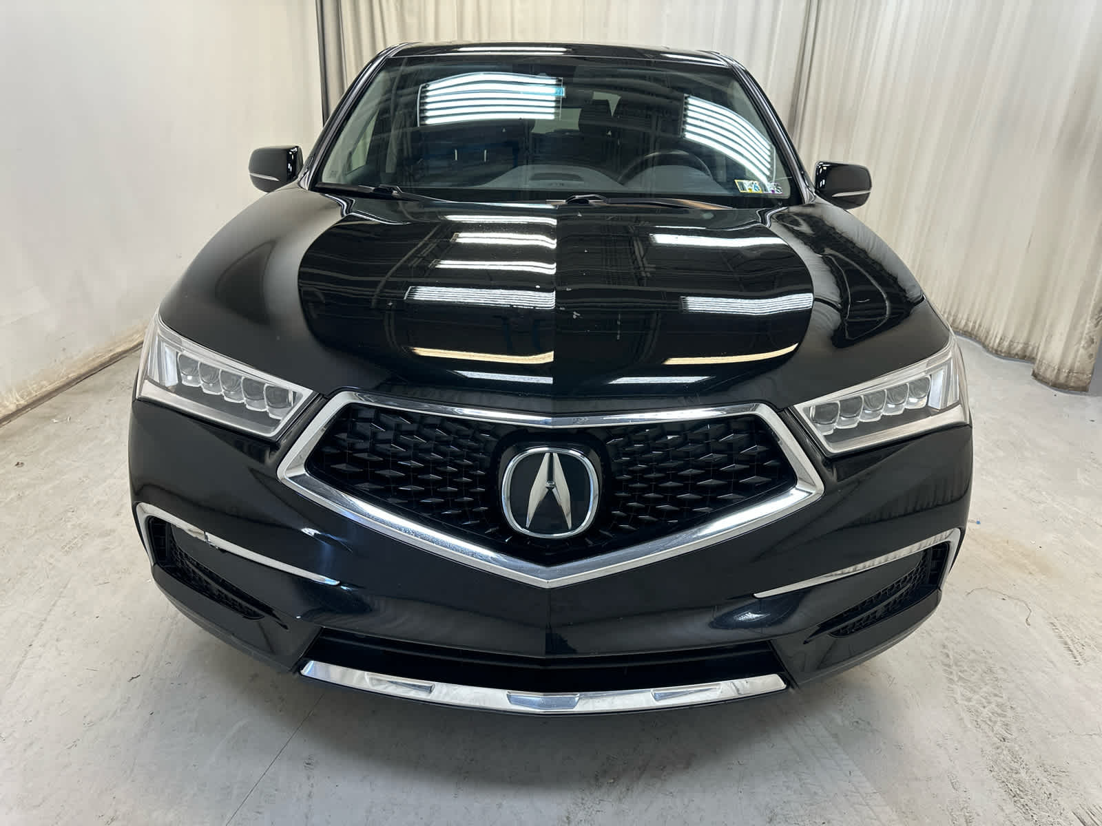 2019 Acura MDX SH-AWD photo 2