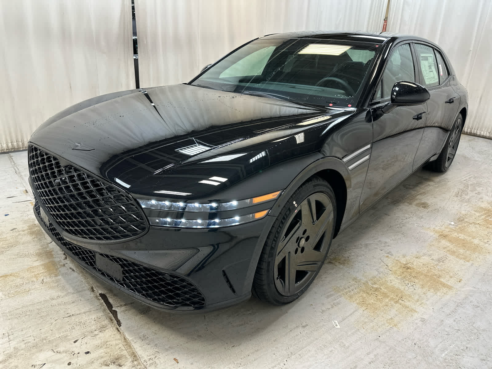 2026 Genesis G90 3.5T E-Supercharger photo 3