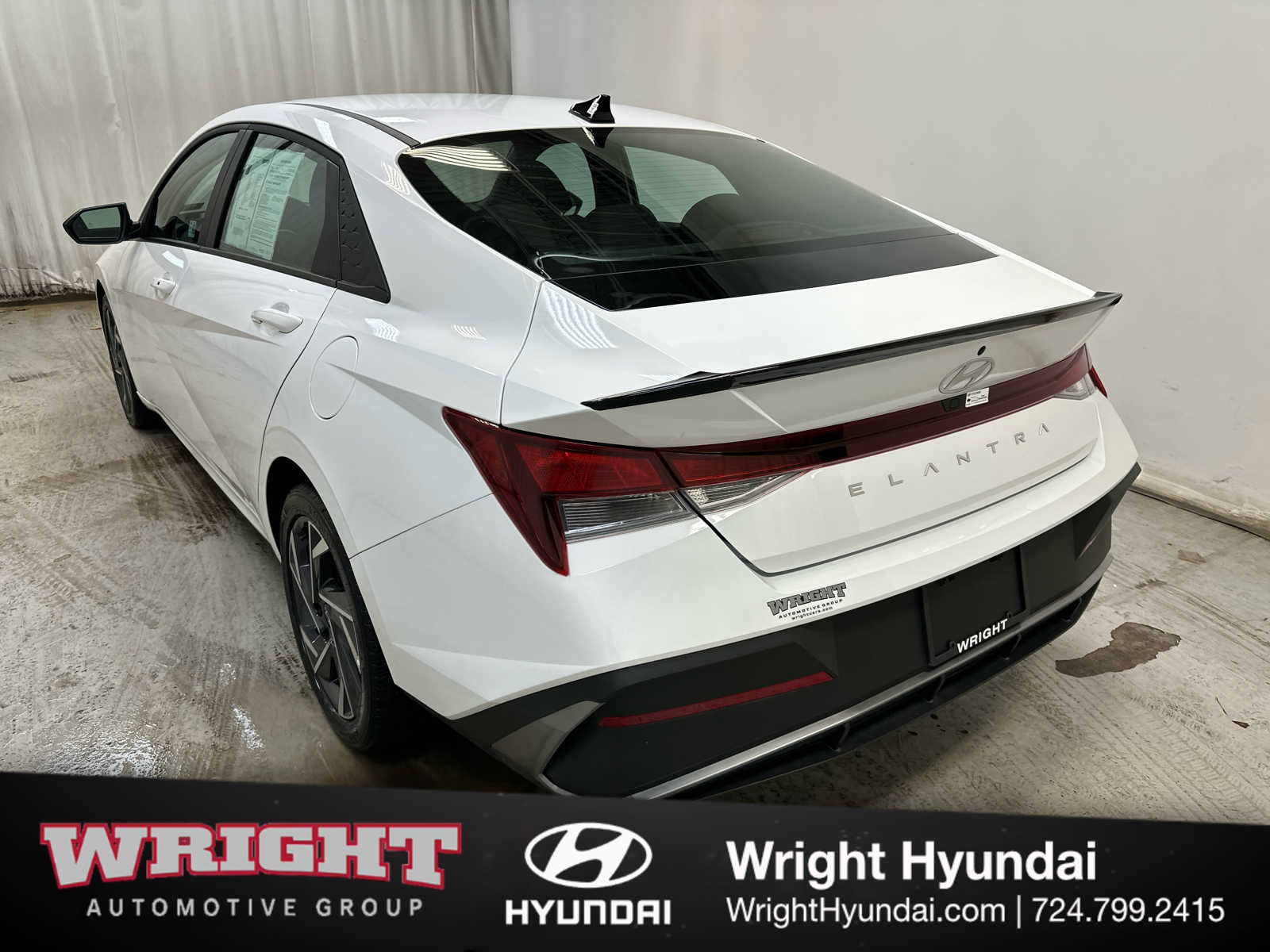 2025 Hyundai Elantra SEL Sport photo 4