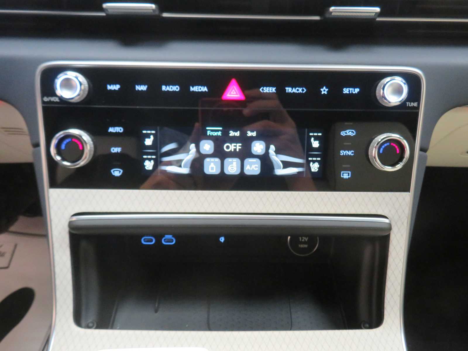 2026 GENESIS GV80 Prestige - Photo 18