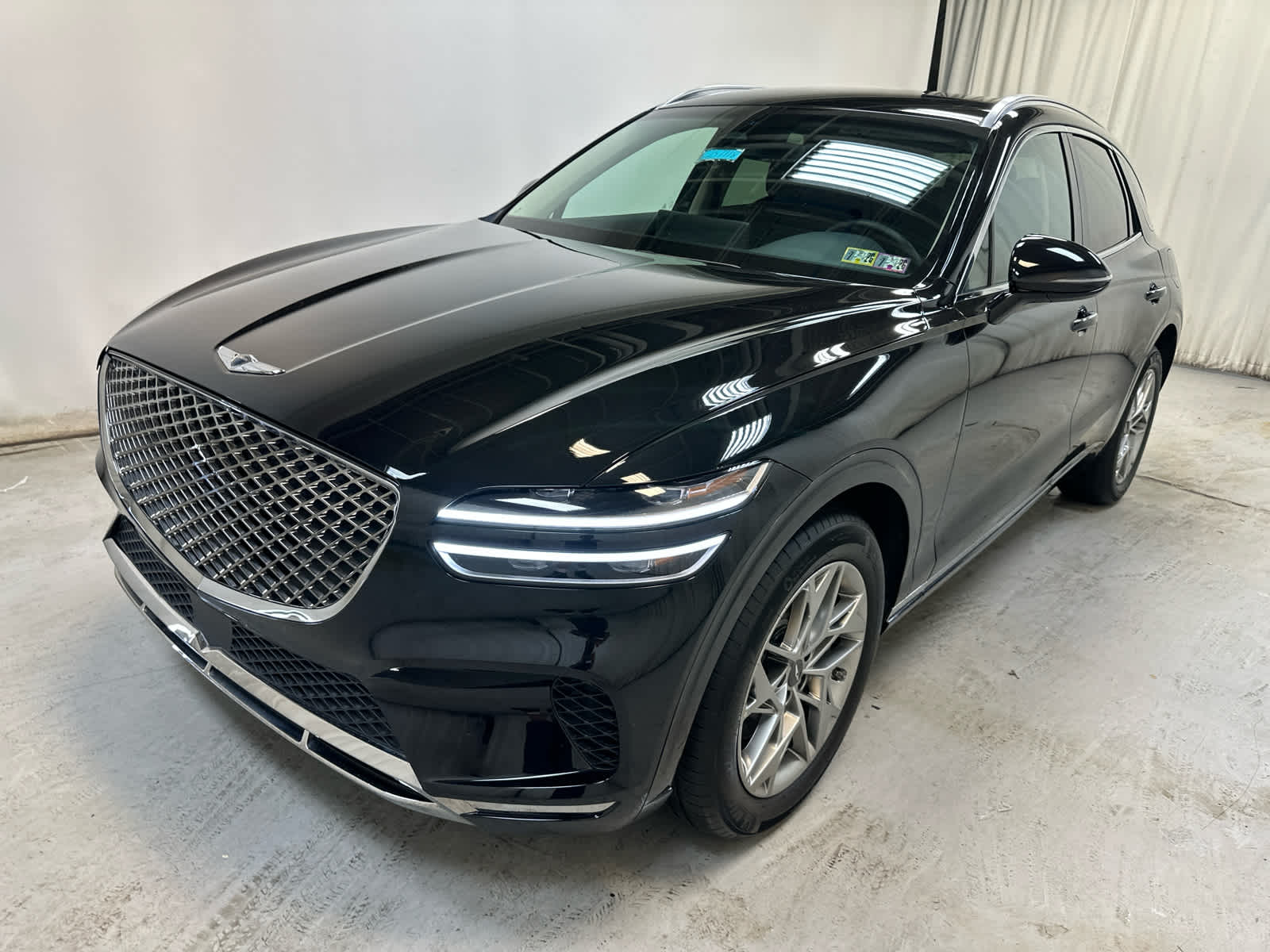 2025 Genesis GV70 2.5T photo 3