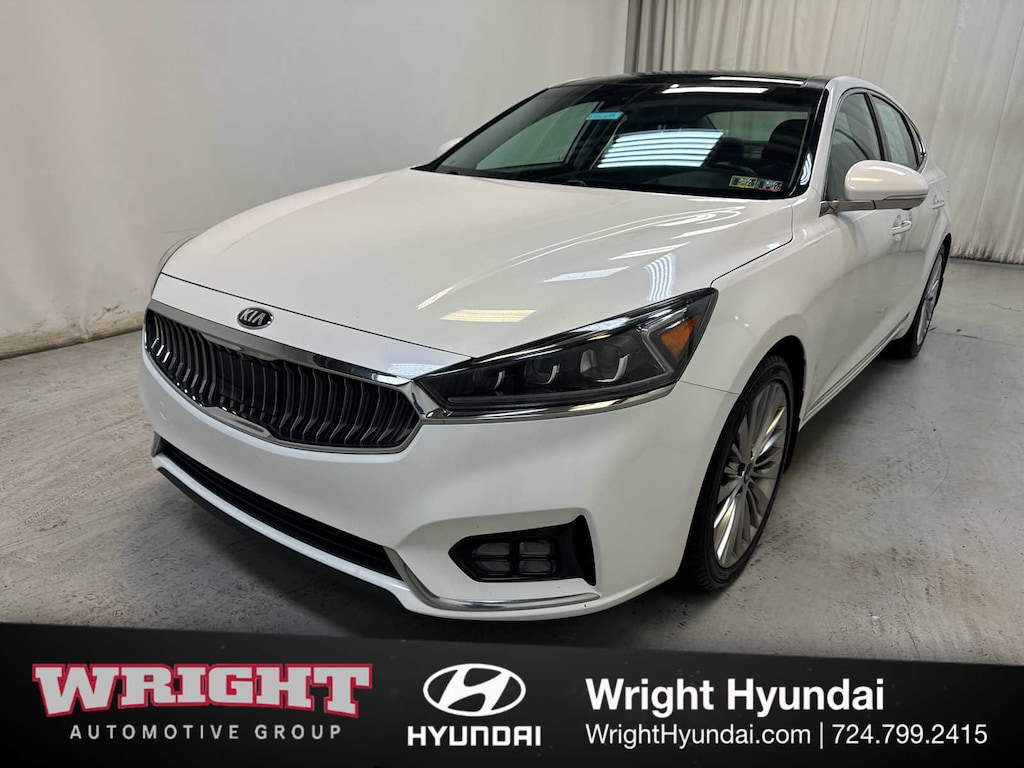 Used 2018 Kia Cadenza Limited Sedan