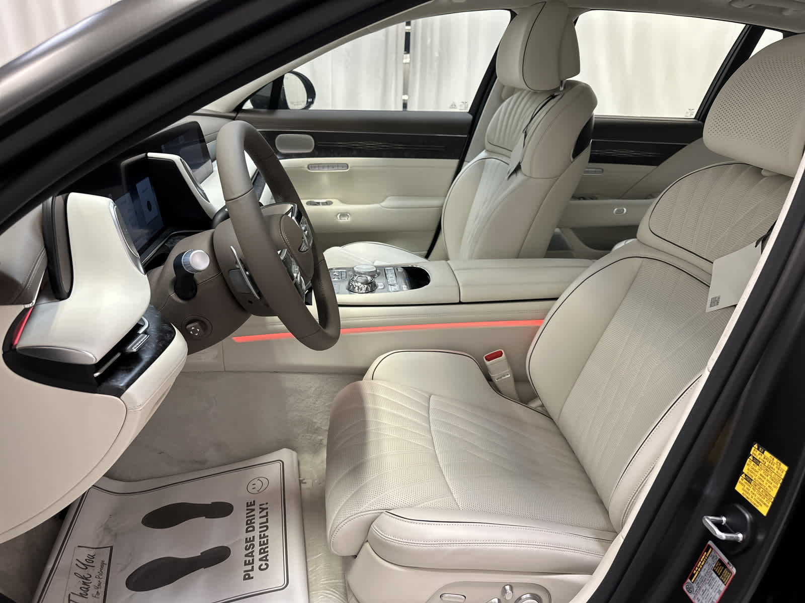 2024 GENESIS G90 Base - Photo 12