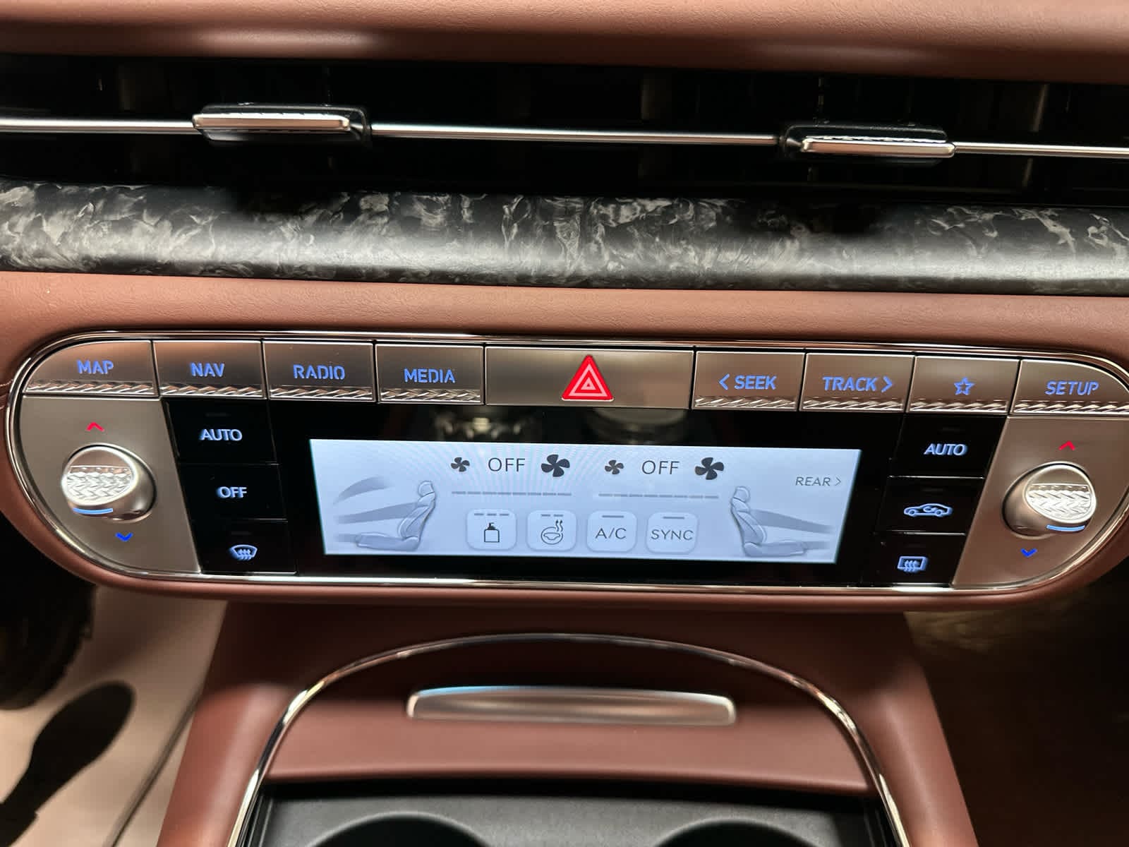 2026 GENESIS G90 Base - Photo 18