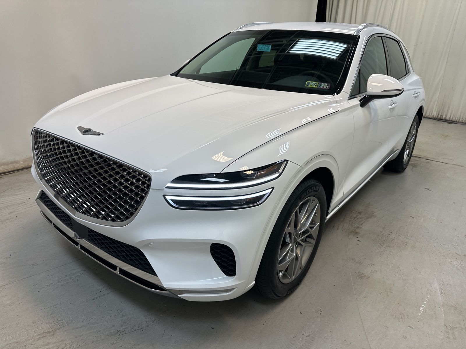 2025 Genesis GV70 Select Advanced 2.5T Sport Prestige photo 3