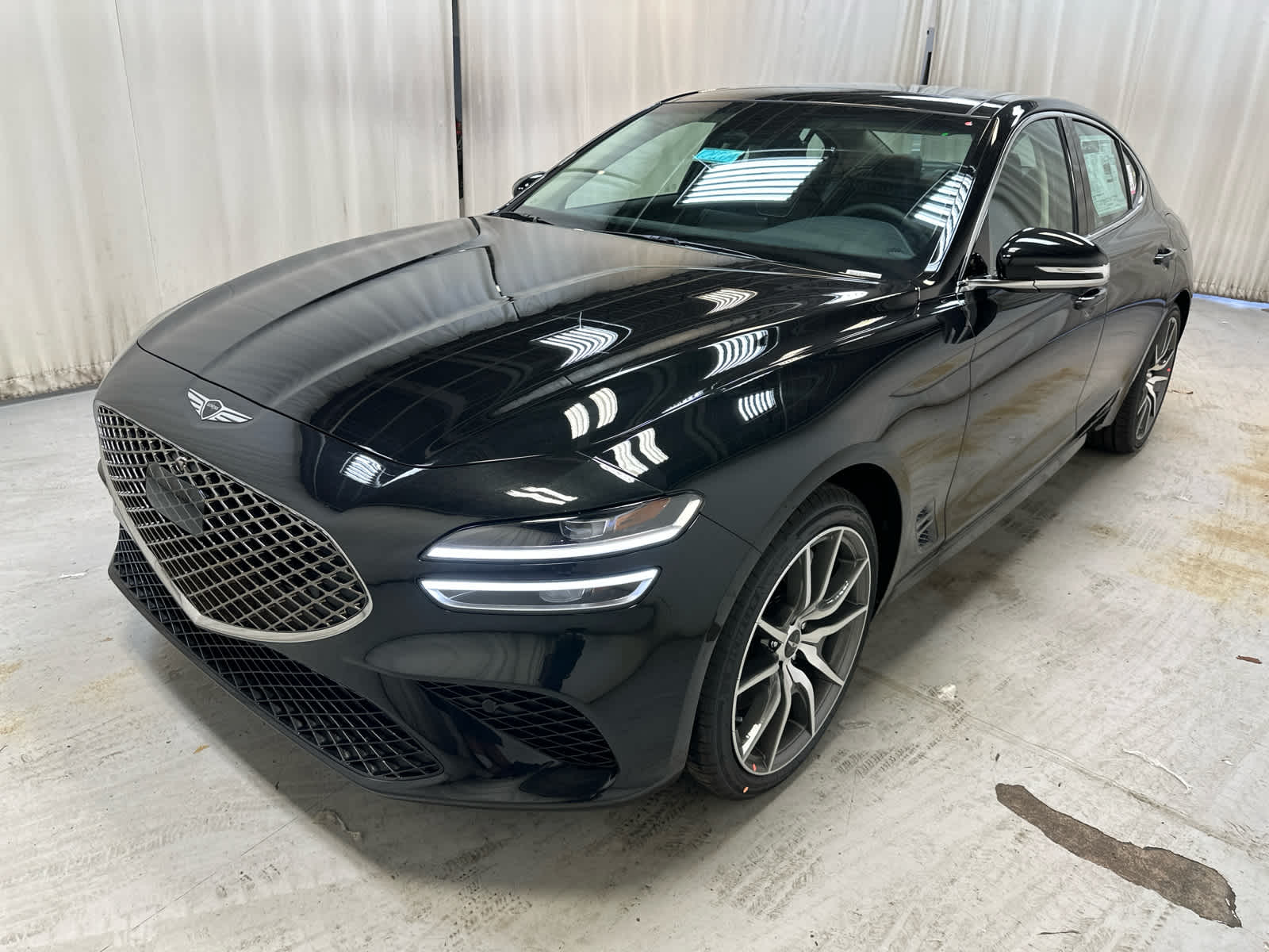 2026 Genesis G70 2.5T Prestige AWD photo 3