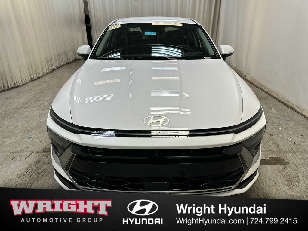 New 2025 Hyundai Sonata Hybrid SEL Sedan