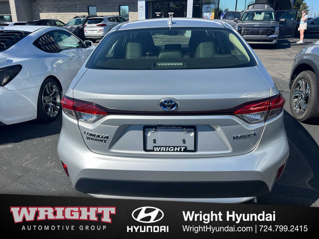 Used 2022 Toyota Corolla Hybrid LE Sedan