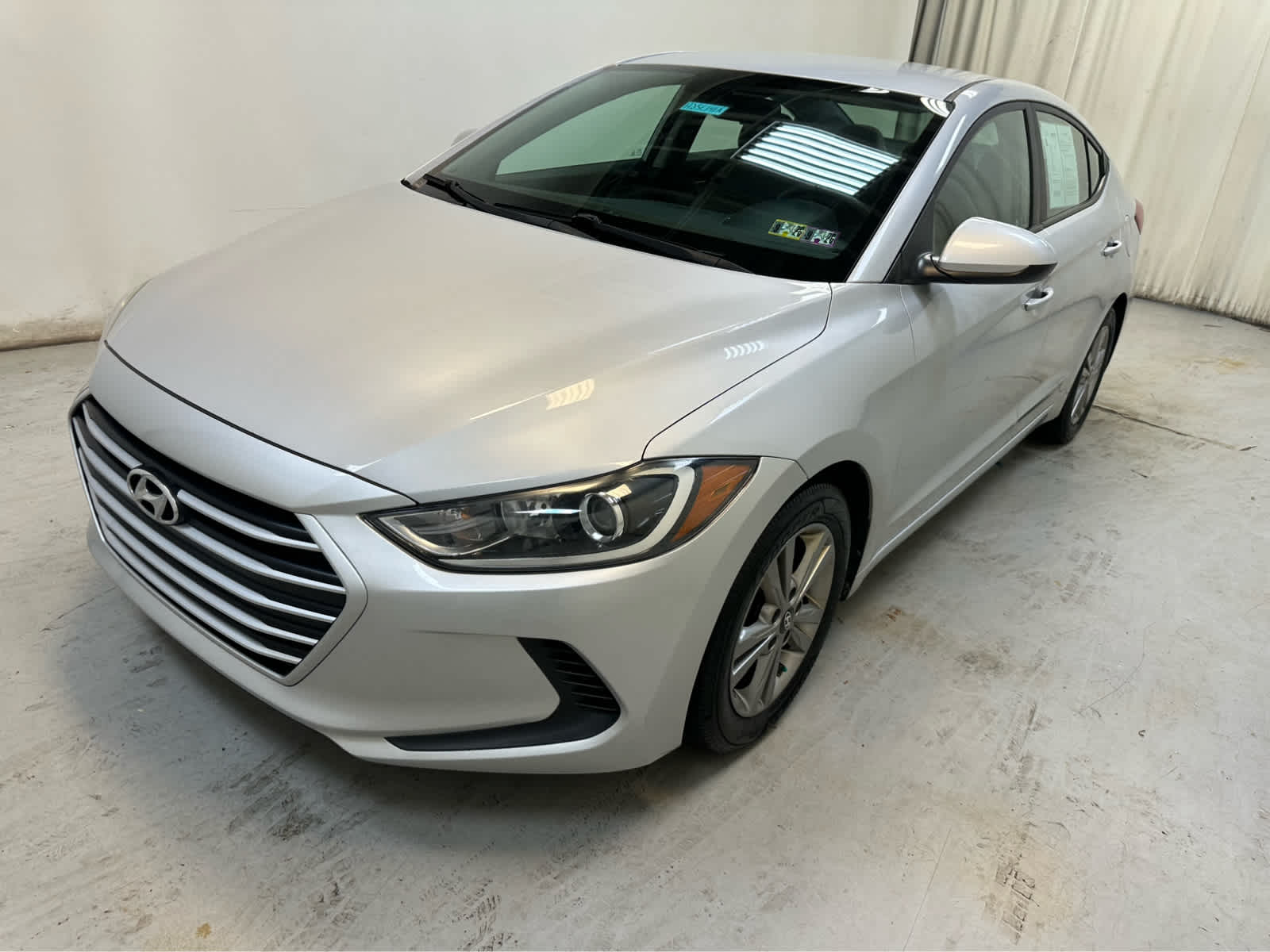 2017 Hyundai Elantra SE photo 3
