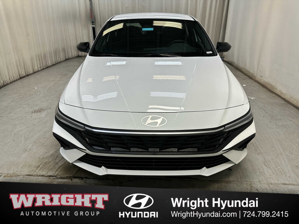 New 2025 Hyundai Elantra SEL Sport Sedan