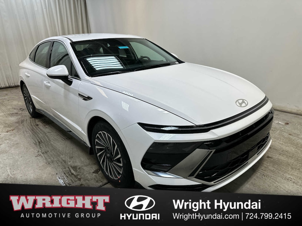 New 2025 Hyundai Sonata Hybrid SEL Sedan