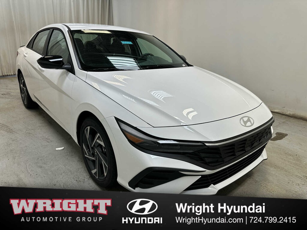 New 2025 Hyundai Elantra SEL Sport Sedan