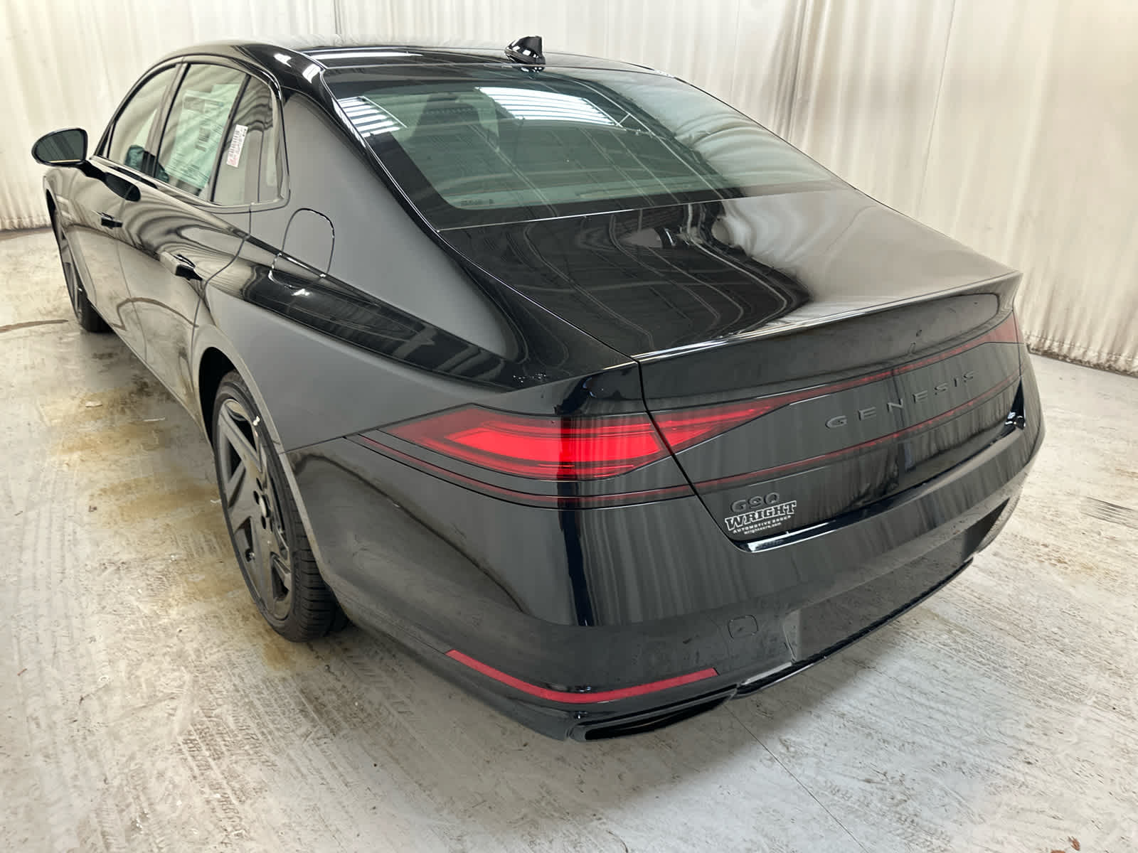 2026 Genesis G90 3.5T E-Supercharger photo 4