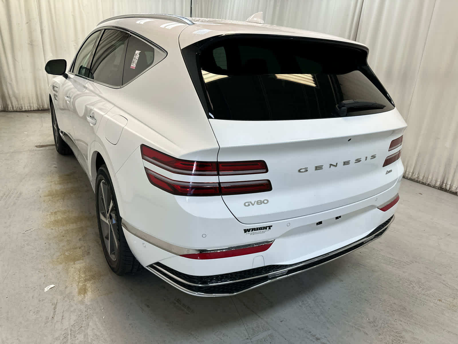 2026 Genesis GV80 2.5T Advanced photo 4