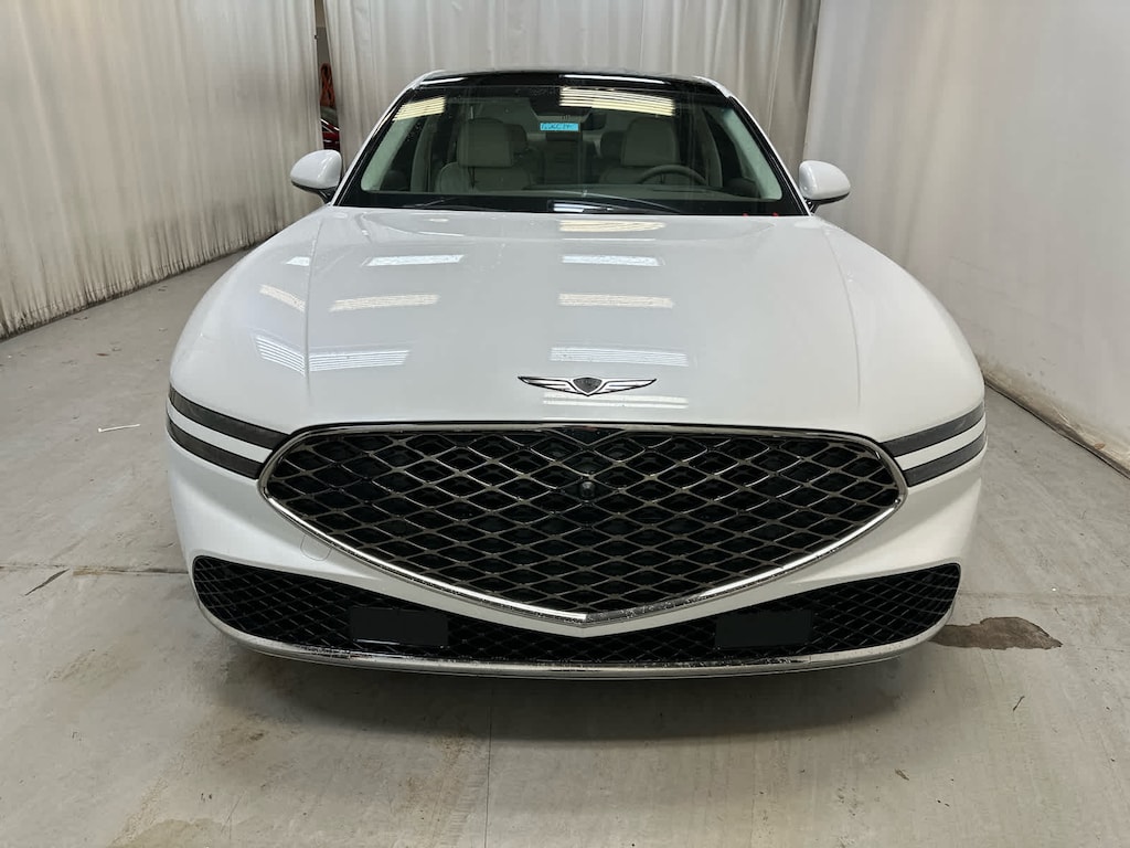 New 2026 Genesis G90 3.5T e-SC Sedan