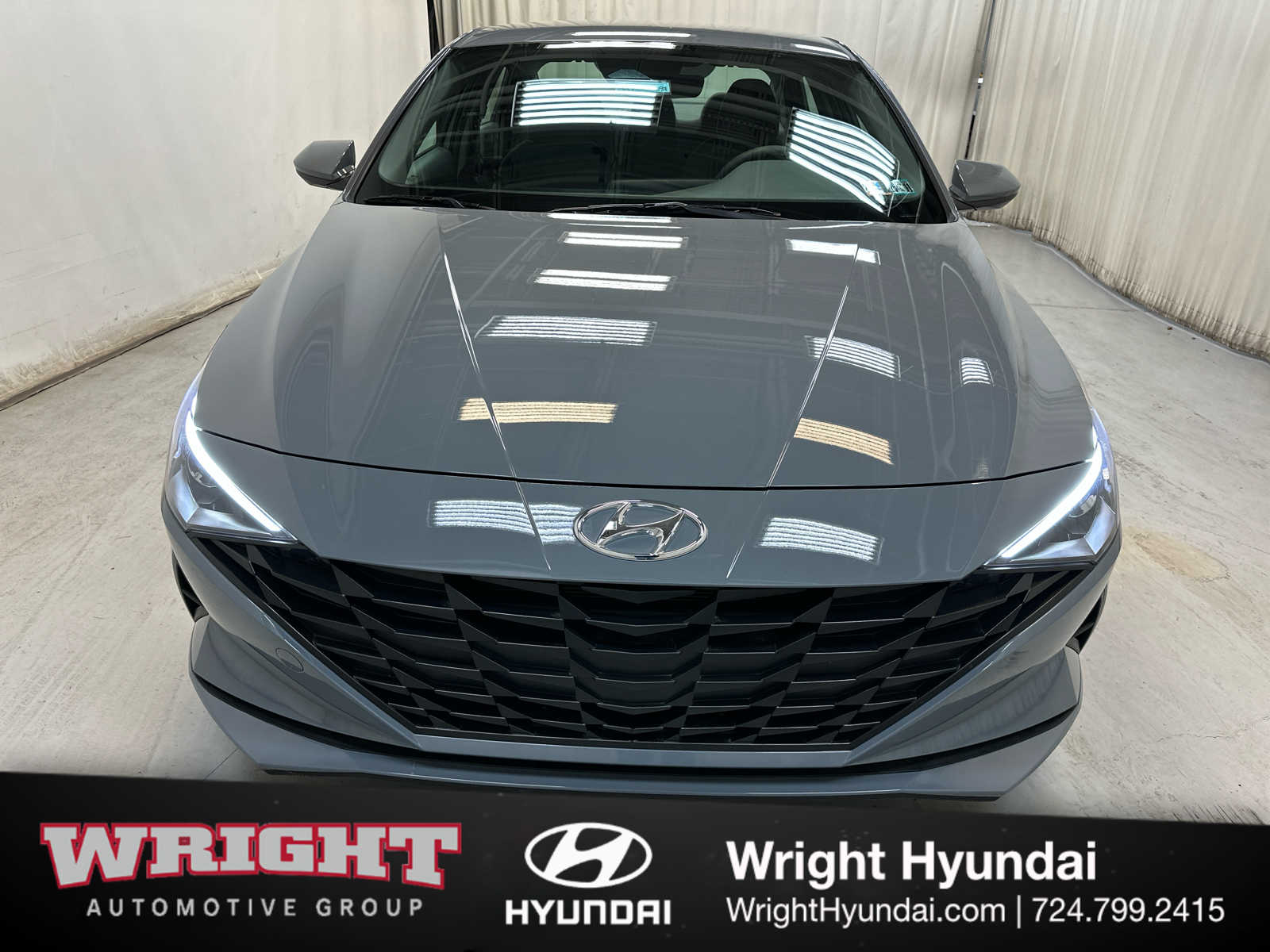 2023 Hyundai Elantra SE photo 2