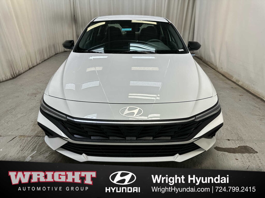 New 2025 Hyundai Elantra SEL Sport Sedan